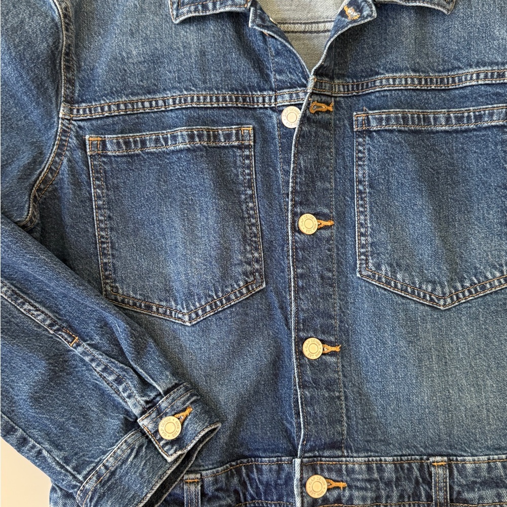 Gap Women's Premium Denim Jean Jumpsuit - Size 8 Like New. Tried on. Never worn.